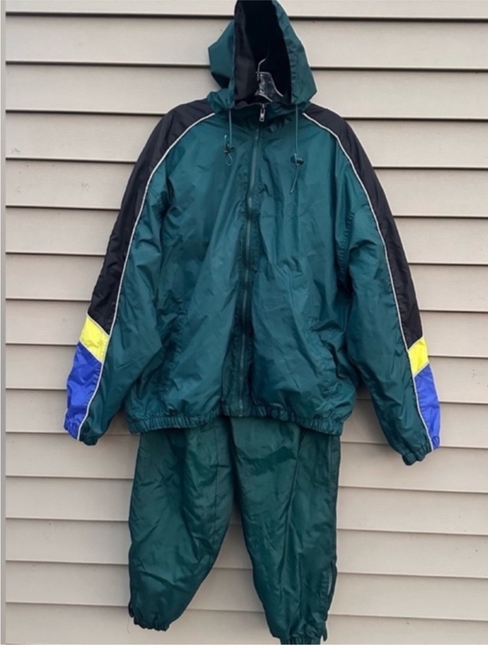 Vintage Track Suit Windbreaker Pants & Jacket Green Nylon Men’s Pro Spirit